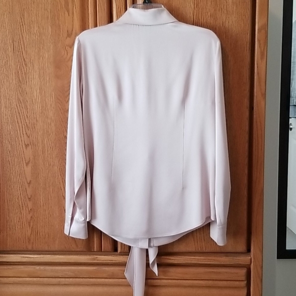 Ellen Tracy pink silk long sleeve blouse SZ 10 - Picture 5 of 8
